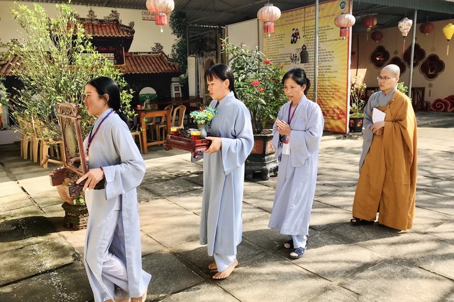 One - Day Retreat at Dong Cao pagoda