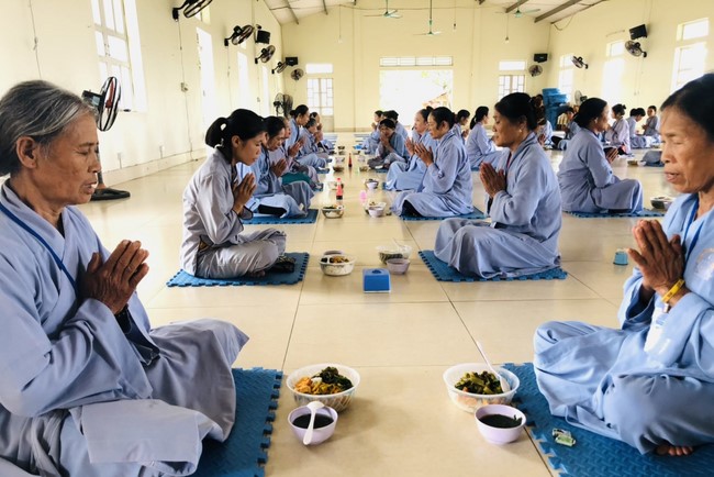 One - Day Retreat at Dong Cao pagoda