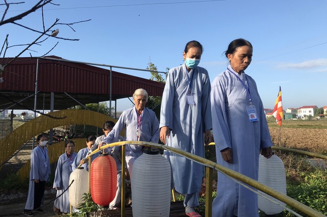 One - Day Retreat at Dong Cao pagoda