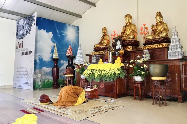 One - Day Retreat at Dong Cao pagoda