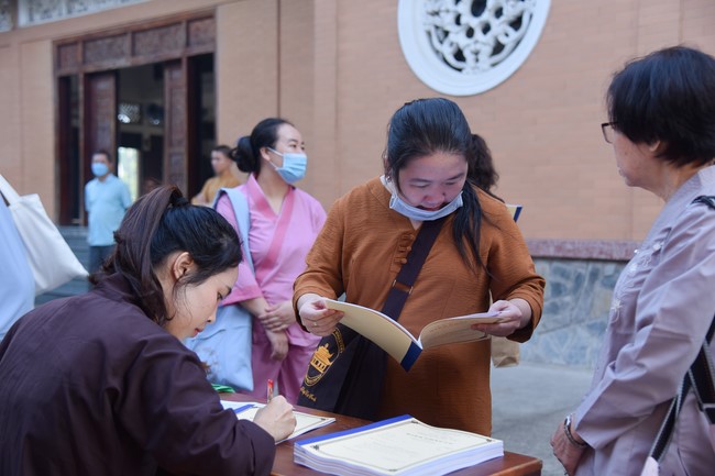 Cuộc thi “Thắp Sáng Đèn Tuệ” – lần IV