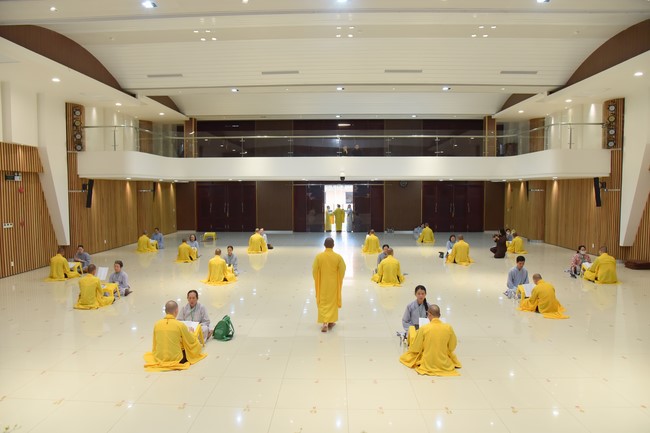 Cuộc thi “Thắp Sáng Đèn Tuệ” – lần IV