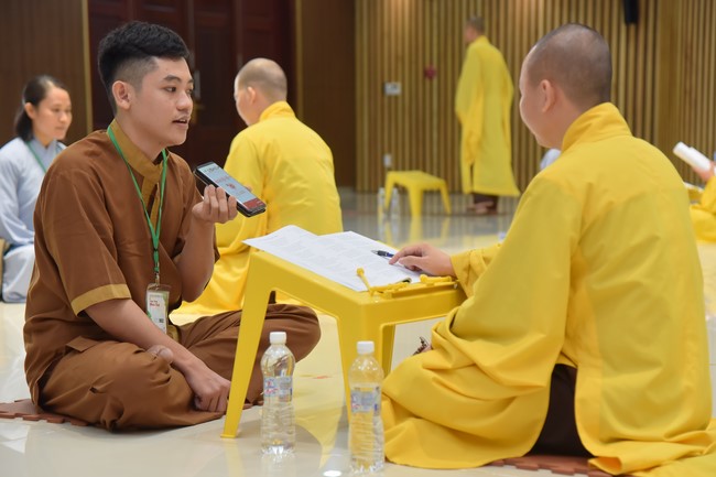 Cuộc thi “Thắp Sáng Đèn Tuệ” – lần IV