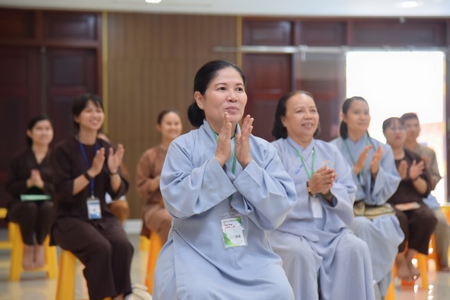 Cuộc thi “Thắp Sáng Đèn Tuệ” – lần IV