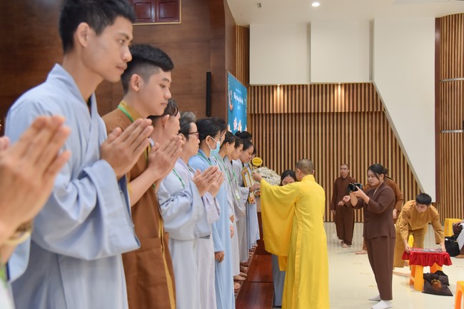 Cuộc thi “Thắp Sáng Đèn Tuệ” – lần IV