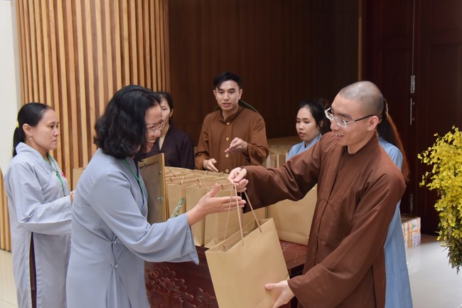 Cuộc thi “Thắp Sáng Đèn Tuệ” – lần IV