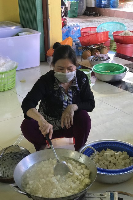 One-Day Peaceful Retreat at Suoi Phap Pagoda