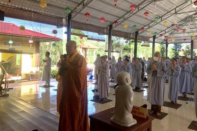 One-Day Peaceful Retreat at Suoi Phap Pagoda