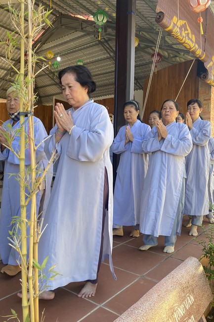 One-Day Peaceful Retreat at Suoi Phap Pagoda