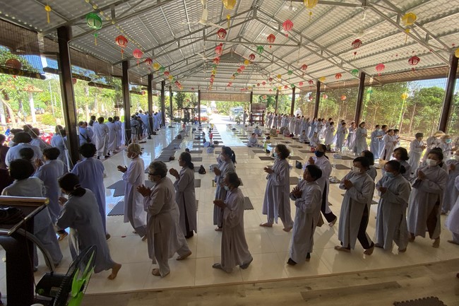 One-Day Peaceful Retreat at Suoi Phap Pagoda
