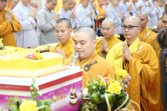 Donating books to Vietnam Buddhist University in Ho Chi Minh City
