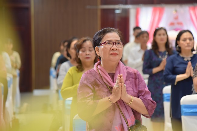 Wedding Ceremony at the pagoda