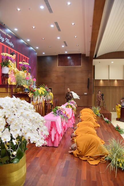 Wedding Ceremony at the pagoda