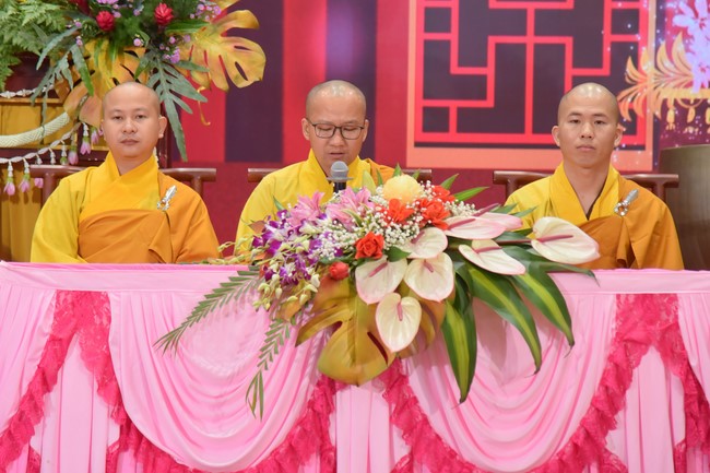 Wedding Ceremony at the pagoda