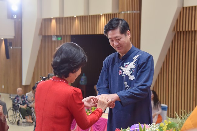 Wedding Ceremony at the pagoda
