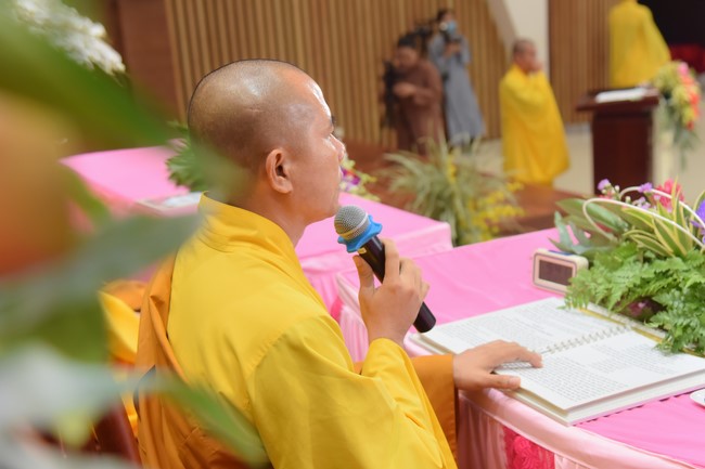 Wedding Ceremony at the pagoda