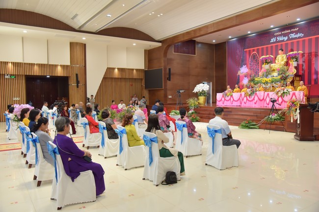 Wedding Ceremony at the pagoda