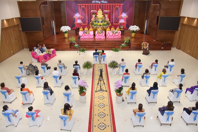 Wedding Ceremony at the pagoda