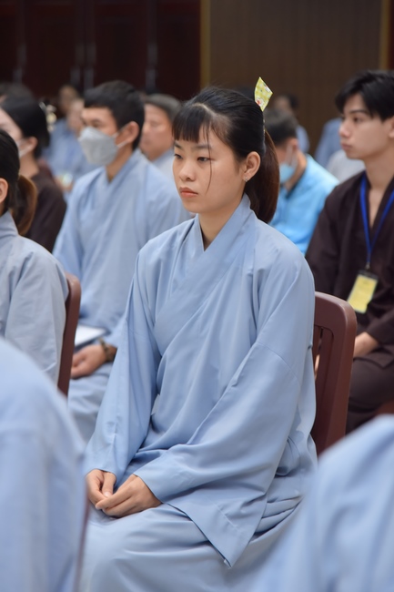 Thượng toạ Thích Nhật Từ chia sẻ pháp thoại đến chư Tăng và Phật tử chùa Hoằng Pháp