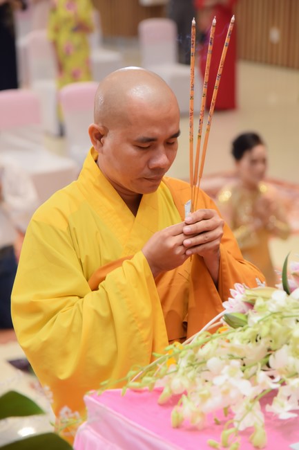 Wedding Ceremony at the pagoda