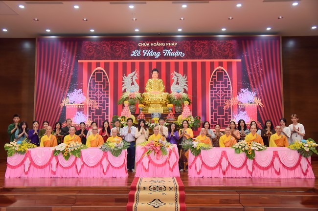 Wedding Ceremony at the pagoda
