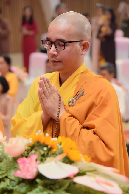 Wedding Ceremony at the pagoda