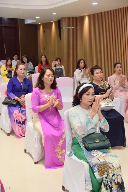 Wedding Ceremony at the pagoda
