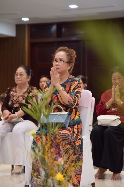 Wedding Ceremony at the pagoda
