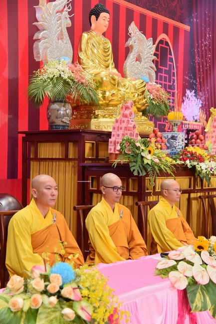 Wedding Ceremony at the pagoda