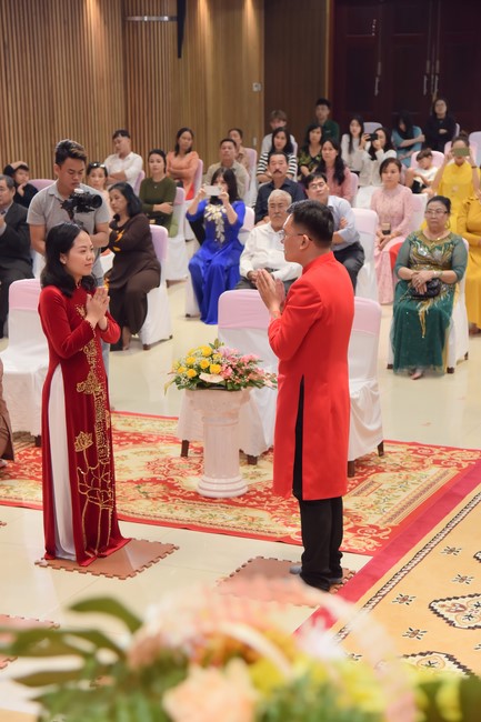 Wedding Ceremony at the pagoda