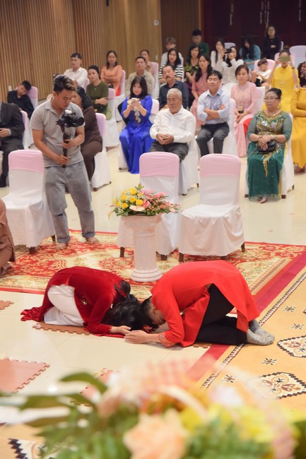 Wedding Ceremony at the pagoda