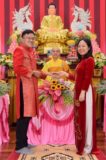 Wedding Ceremony at the pagoda