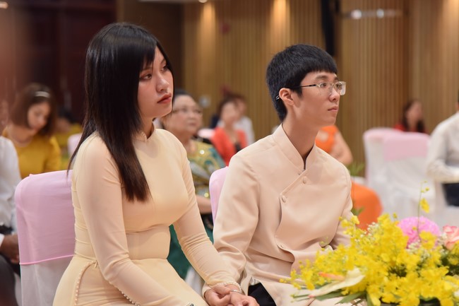 Wedding Ceremony at the pagoda