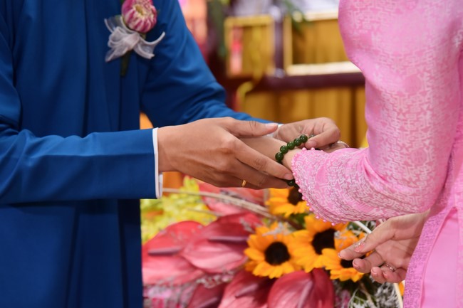 Wedding Ceremony at the pagoda