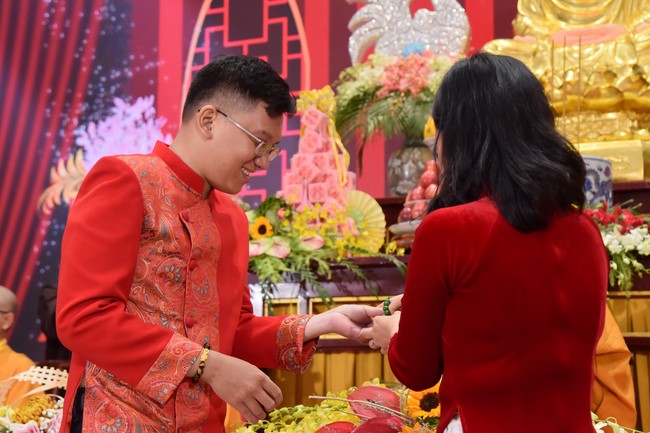 Wedding Ceremony at the pagoda