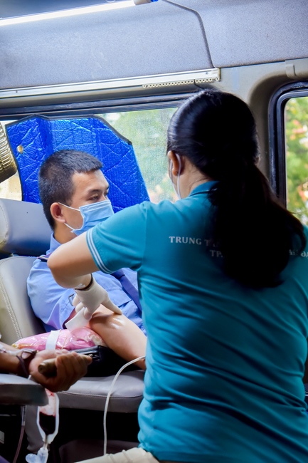 Humanitarian Blood Donation