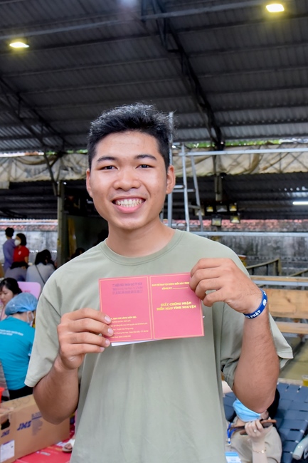 Humanitarian Blood Donation