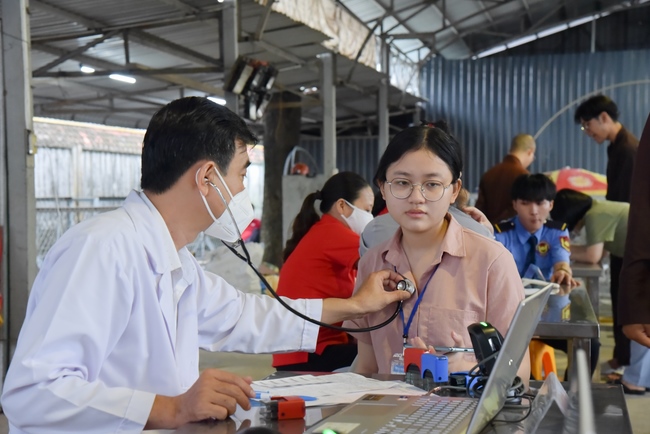 Humanitarian Blood Donation