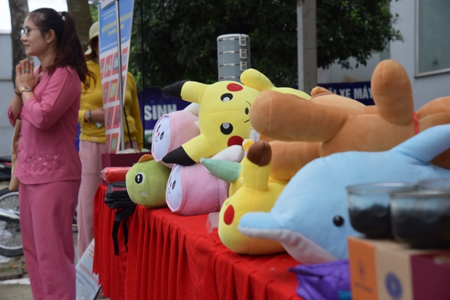 Humanitarian Blood Donation