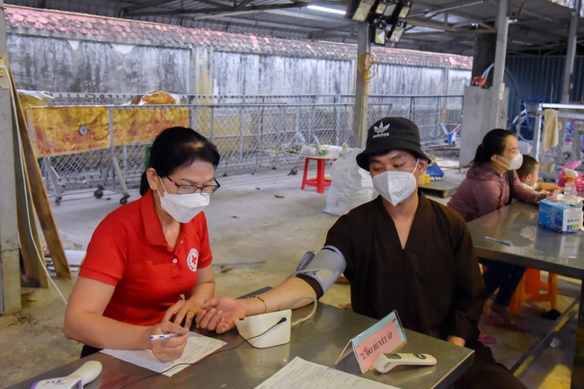 Humanitarian Blood Donation