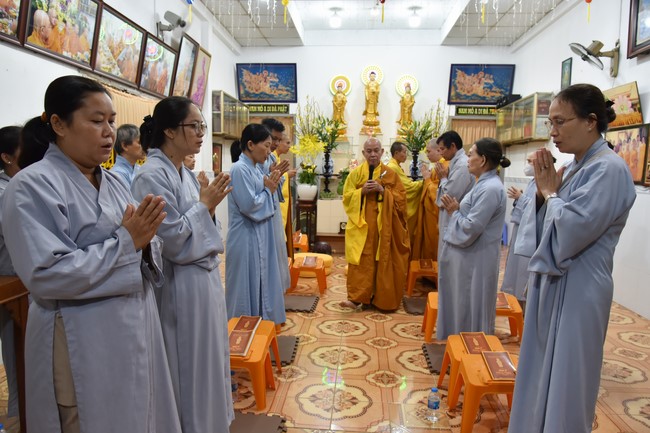 Khóa tu Niệm Phật Một Ngày tại đạo tràng Minh Chất, Cần Thơ - lần thứ 9