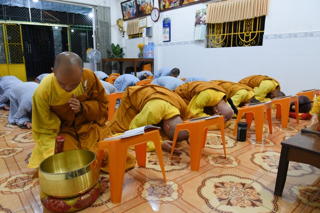 Khóa tu Niệm Phật Một Ngày tại đạo tràng Minh Chất, Cần Thơ - lần thứ 9