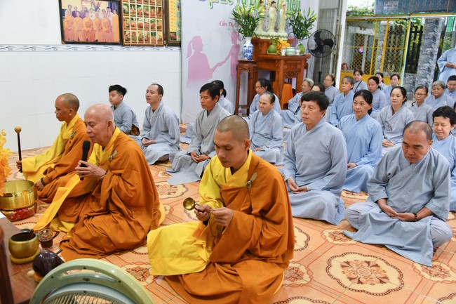 Khóa tu Niệm Phật Một Ngày tại đạo tràng Minh Chất, Cần Thơ - lần thứ 9