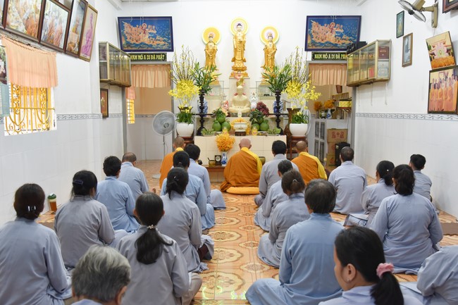 Khóa tu Niệm Phật Một Ngày tại đạo tràng Minh Chất, Cần Thơ - lần thứ 9