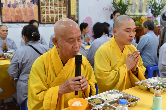 Khóa tu Niệm Phật Một Ngày tại đạo tràng Minh Chất, Cần Thơ - lần thứ 9