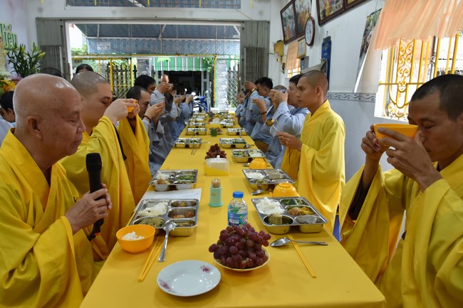 Khóa tu Niệm Phật Một Ngày tại đạo tràng Minh Chất, Cần Thơ - lần thứ 9