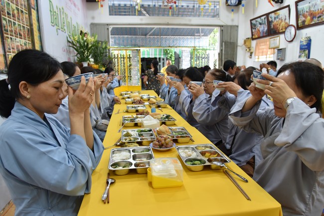 Khóa tu Niệm Phật Một Ngày tại đạo tràng Minh Chất, Cần Thơ - lần thứ 9