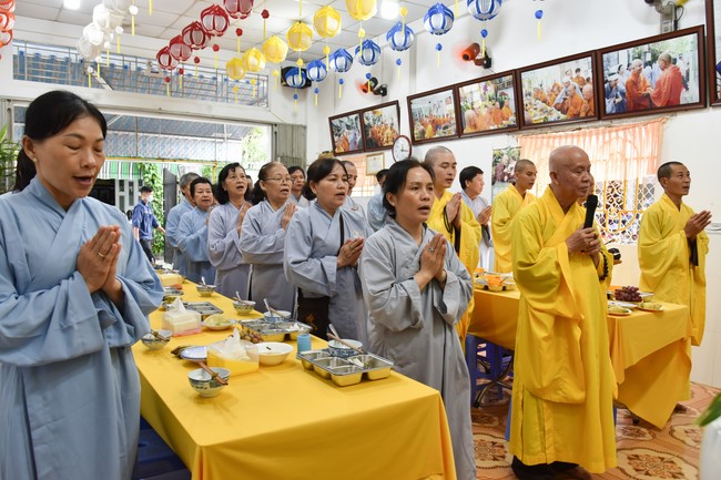 Khóa tu Niệm Phật Một Ngày tại đạo tràng Minh Chất, Cần Thơ - lần thứ 9