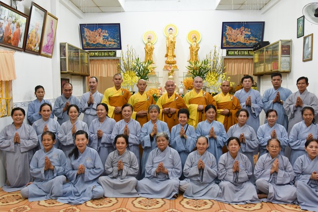 Khóa tu Niệm Phật Một Ngày tại đạo tràng Minh Chất, Cần Thơ - lần thứ 9