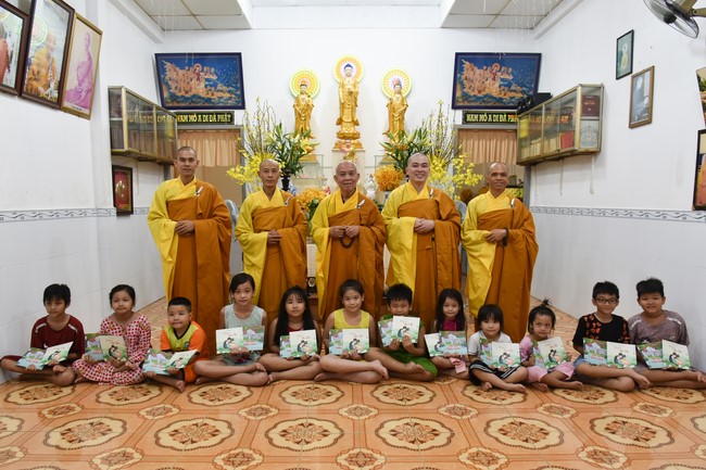 Khóa tu Niệm Phật Một Ngày tại đạo tràng Minh Chất, Cần Thơ - lần thứ 9